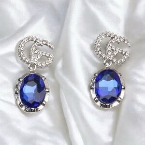 'ANTIQUE' STYLE RED OR BLUE DROP EARRINGS W RHINESTONE GG IN DESIGNER POUCH.